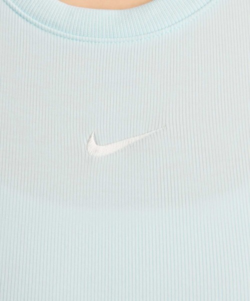 NIKE(ナイキ)の「ナイキ スポーツウェア エッセンシャル ウィメンズ リブド クロップド タンクトップ / Nike Sportswear Essentials Women's Ribbed Cropped Tank FB8280-474 Glacier Blue(タンクトップ・レディース・ブルー系その他2・L/M/S/XL/XS)」の4枚目の写真