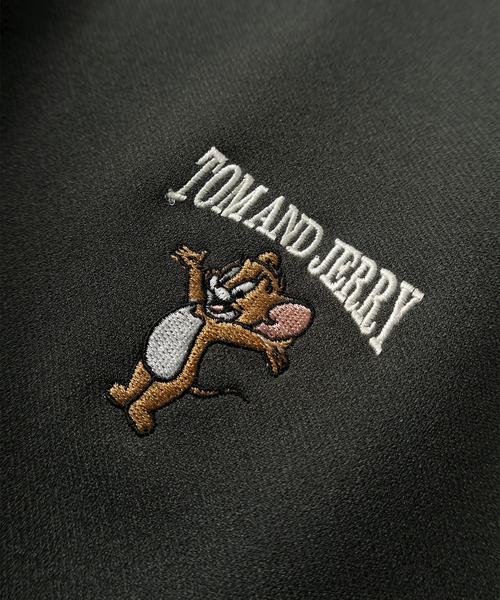 Tom&Jerry(トムアンドジェリー)の「【0】【TOM&JERRY/トムとジェリー】キャラクターワンポイント刺繍 袖ラインデザインデザイン ビッグシルエット クルーネックスウェット/ユニセックス(スウェット・レディース・ホワイト/オフホワイト/スミクロ・M/L/XL)」の8枚目の写真