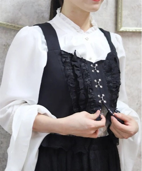 axes femme（アクシーズファム）の「コルセット風フリルビスチェ（ベスト・レディース・クリーム/ブラック・FREE）」の10枚目の写真