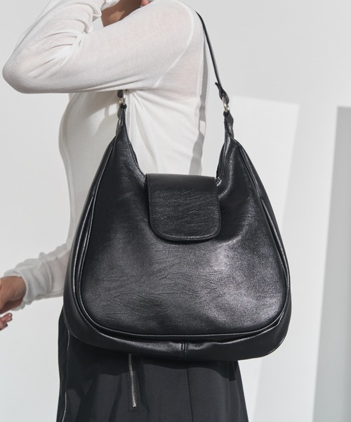 Solace（ソレイス）の「フェイクレザーラウンドトートバッグ（トートバッグ・レディース・ブラック/ブラウン・FREE）」の16枚目の写真