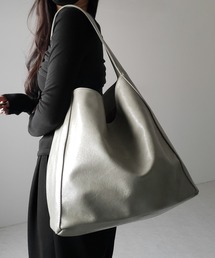 me+em select（ミームセレクト）の「【 ２color ／ 大容量 】フェイクシボレザーワンハンドルショルダーバッグ ／ fake shibo leather onehandle shoulder bag（ショルダーバッグ）」