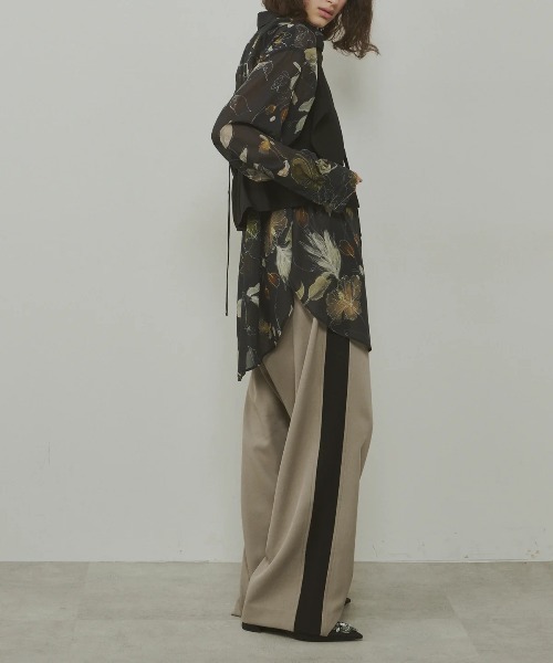 LA BELLE ETUDE（ラベルエチュード）の「サイドラインリラックスワイドスラックス（スラックス・レディース・ライトブルー/グレー/ベージュ・1/0）」の10枚目の写真