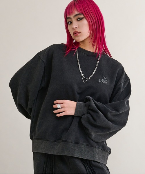 オーバーダイフラワー刺繍プルオーバー/SET UP対応(スウェット)|Ellno Loset(エルノロゼット) オーバーダイフラワー刺繍プルオーバー/SET UP対応(スウェット)|Ellno Loset(エルノロゼット)