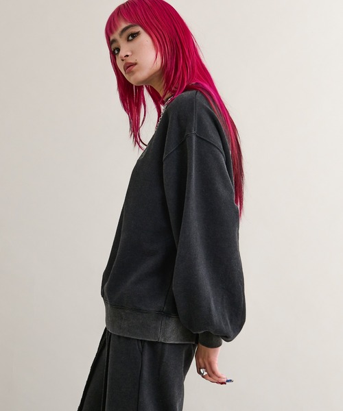 オーバーダイフラワー刺繍プルオーバー/SET UP対応(スウェット)|Ellno Loset(エルノロゼット) オーバーダイフラワー刺繍プルオーバー/SET UP対応(スウェット)|Ellno Loset(エルノロゼット)