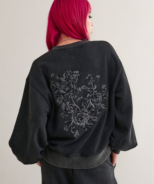 オーバーダイフラワー刺繍プルオーバー/SET UP対応(スウェット)|Ellno Loset(エルノロゼット) オーバーダイフラワー刺繍プルオーバー/SET UP対応(スウェット)|Ellno Loset(エルノロゼット)