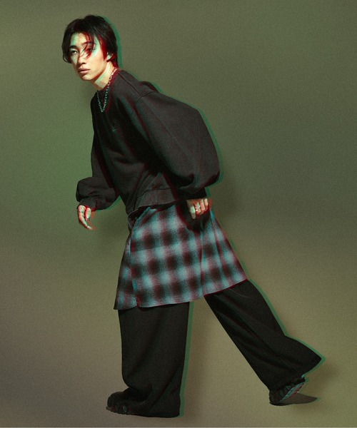 オーバーダイフラワー刺繍プルオーバー/SET UP対応(スウェット)|Ellno Loset(エルノロゼット) オーバーダイフラワー刺繍プルオーバー/SET UP対応(スウェット)|Ellno Loset(エルノロゼット)