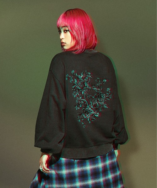 オーバーダイフラワー刺繍プルオーバー/SET UP対応(スウェット)|Ellno Loset(エルノロゼット) オーバーダイフラワー刺繍プルオーバー/SET UP対応(スウェット)|Ellno Loset(エルノロゼット)