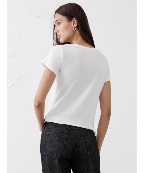 BANANA REPUBLIC FACTORY STORE（バナナリパブリック ファクトリーストア）の「BANANA REPUBLIC FACTORY STORE　　クラシック ロゴTシャツ（Tシャツ/カットソー・レディース・ナチュラル/ブラック/ホワイト/ネイビー・XS/L/M/S）」の9枚目の写真