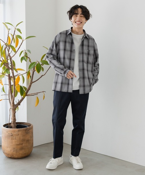 GLOBAL WORK(グローバルワーク)の「アーバンチノスラックス/147010(チノパンツ・メンズ・ネイビー/ベージュ・MEDIUM/LARGE/X-LARGE/SMALL)」の12枚目の写真
