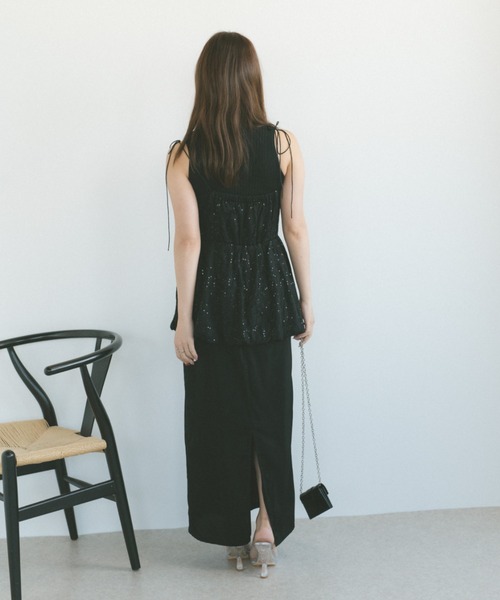 ECREL（エクレール）の「ラメレースレイヤードキャミワンピース（ワンピース・レディース・ホワイト/ブラック・FREE）」の6枚目の写真