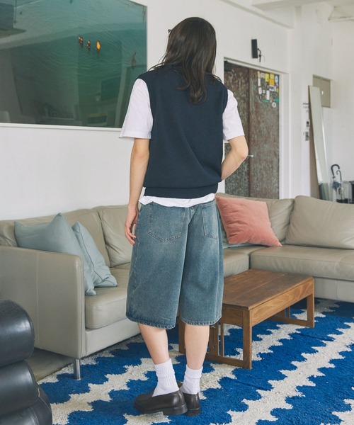 Unblend(アンブレンド)の「【Unblend】ワンポイントロゴ刺繍 サマーニットベスト(ベスト・レディース・オレンジ/ネイビー/ライトブルー・FREE)」の10枚目の写真