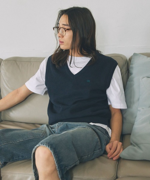 ノースフェイス】ブルームニットダウンベスト　黒ダークグレー　刺繍ワンポイントK3 THE NORTH FACE(ザノースフェイス) – TOPFLOOR
