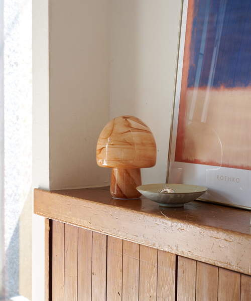 journal standard Furniture (ジャーナルスタンダードファニチャー)の「HAGU TABLE LAMP ハグ テーブルランプ(照明・レディース・キャメル・FREE)」の13枚目の写真
