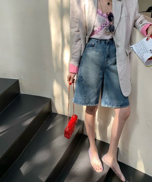 FINEnough（ファインナフ）の「バギーデニムハーフパンツ（デニムパンツ・レディース・ブラック/サックスブルー/ブルー・M/L）」の6枚目の写真