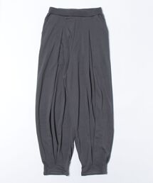 裏毛タックボリュームパンツ