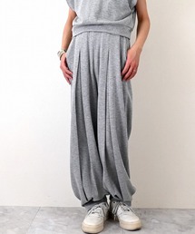 裏毛タックボリュームパンツ