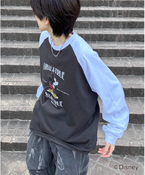 Disney（ディズニー）の「【新色追加】 Disney Mickey / ミッキー ヴィンテージライク レトログラフィック 古着風クラックプリント ビッグシルエット ラグランロンT カットソー メンズ レディース（Tシャツ/カットソー・メンズ・ホワイト系その他/ホワイト系1/ホワイト系/ホワイト/グレー系/チャコールグレー/グレー/グレー系その他/ホワイト系2/グレー系2/ホワイト系その他2/ホワイト系3/ホワイト系その他3/グレー系その他2・L/M）」の13枚目の写真