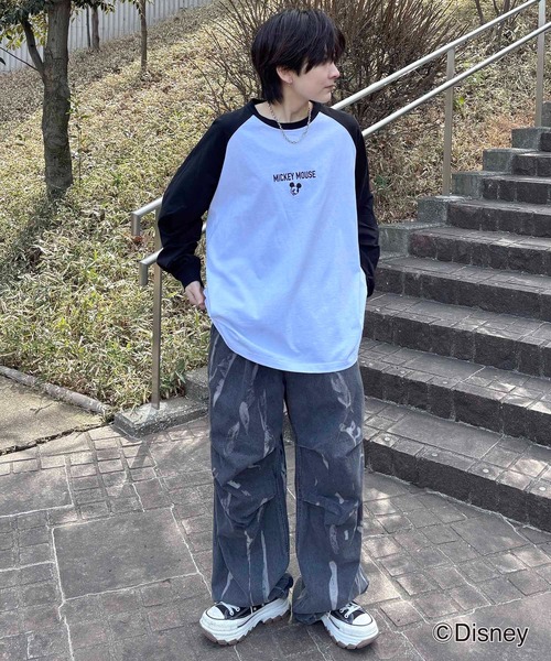 Disney（ディズニー）の「【新色追加】 Disney Mickey / ミッキー ヴィンテージライク レトログラフィック 古着風クラックプリント ビッグシルエット ラグランロンT カットソー メンズ レディース（Tシャツ/カットソー・メンズ・ホワイト系その他/ホワイト系1/ホワイト系/ホワイト/グレー系/チャコールグレー/グレー/グレー系その他/ホワイト系2/グレー系2/ホワイト系その他2/ホワイト系3/ホワイト系その他3/グレー系その他2・L/M）」の15枚目の写真