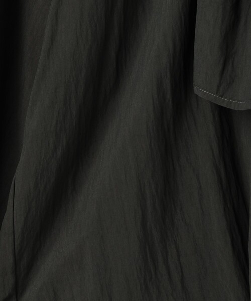 BEAUTY&YOUTH UNITED ARROWS（ビューティーアンドユースユナイテッドアローズ）の「【WEB限定 Wardrobe DAILY MINIMAL】リボンタイブラウス -2WAY/ウォッシャブル-（シャツ/ブラウス・レディース・ホワイト/ベージュ/ダークグレー・FREE）」の13枚目の写真