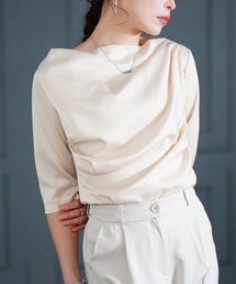 ドレープサテンカットソー