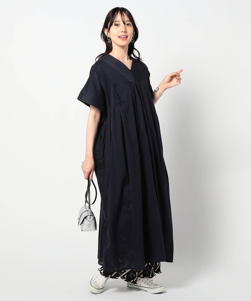 Grand PARK（グランドパーク）の「コットンボイル　カフタン風ワンピース（ワンピース・レディース・ネイビー/ブルー/ブラウン・FREE）」の2枚目の写真