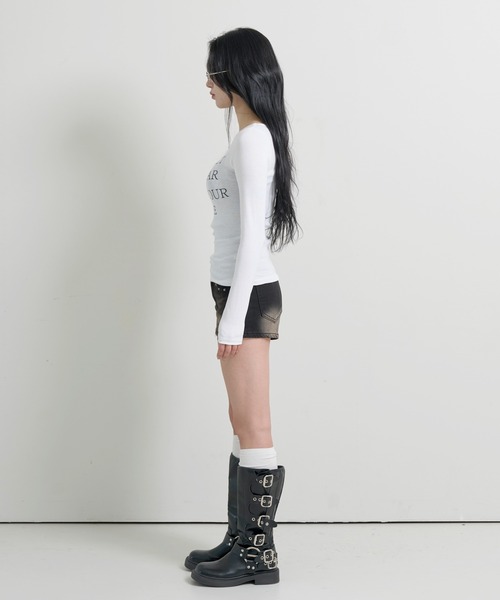 FOLLOWIN（フォロウィン）の「y2kユニークスタッドウォッシングデニムショートパンツ（デニムパンツ・レディース・ブラック/ブルー・LARGE/MEDIUM/SMALL）」の6枚目の写真