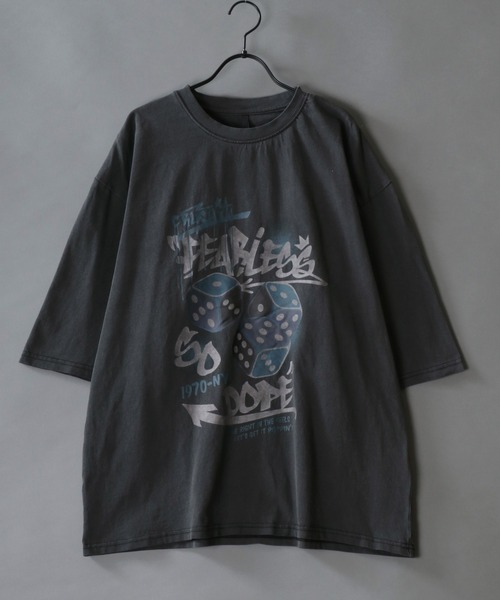 SITRY(シトリー)の「Pigment Graphic T-Shirt/ピグメント加工 ヴィンテージライク ロックプリント オーバーサイズ 半袖Tシャツ レディース メンズ(Tシャツ/カットソー・メンズ・ブラック系2/ブラック系4/ブラック系5/ブラック系6/ブラック系7/ブラック系8/ブラック系9/ブラック系1/ブラック系3/ブラック系・M/L/XL)」の22枚目の写真