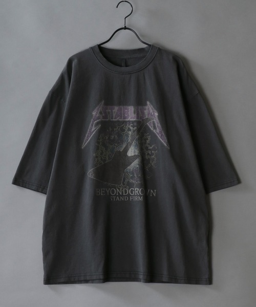 SITRY(シトリー)の「Pigment Graphic T-Shirt/ピグメント加工 ヴィンテージライク ロックプリント オーバーサイズ 半袖Tシャツ レディース メンズ(Tシャツ/カットソー・メンズ・ブラック系2/ブラック系4/ブラック系5/ブラック系6/ブラック系7/ブラック系8/ブラック系9/ブラック系1/ブラック系3/ブラック系・M/L/XL)」の19枚目の写真