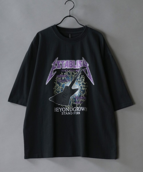 SITRY(シトリー)の「Pigment Graphic T-Shirt/ピグメント加工 ヴィンテージライク ロックプリント オーバーサイズ 半袖Tシャツ レディース メンズ(Tシャツ/カットソー・メンズ・ブラック系2/ブラック系4/ブラック系5/ブラック系6/ブラック系7/ブラック系8/ブラック系9/ブラック系1/ブラック系3/ブラック系・M/L/XL)」の18枚目の写真