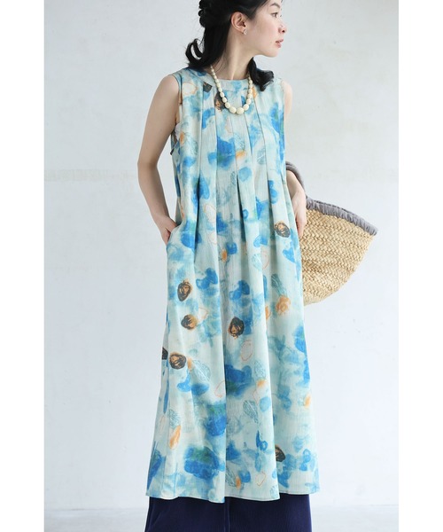 cawaii(カワイイ)の「初夏のみずみずしい果物モチーフアートミディアムワンピース(ワンピース・レディース・ブルー・FREE)」の7枚目の写真