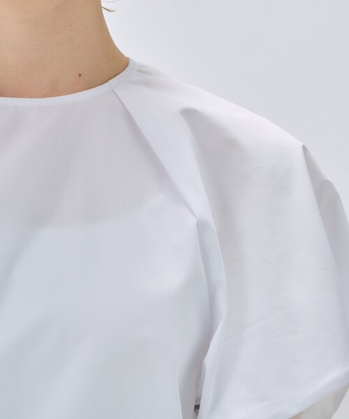 cloenc(クロエンス)の「【手洗い可】シアーパフスリーブブラウス(シャツ/ブラウス・レディース・ブラック/ホワイト/ライトオレンジ系・02)」の10枚目の写真