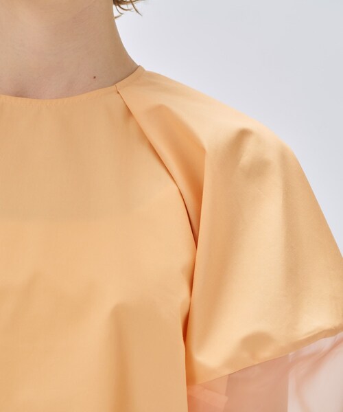 cloenc(クロエンス)の「【手洗い可】シアーパフスリーブブラウス(シャツ/ブラウス・レディース・ブラック/ホワイト/ライトオレンジ系・02)」の16枚目の写真