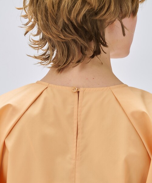 cloenc(クロエンス)の「【手洗い可】シアーパフスリーブブラウス(シャツ/ブラウス・レディース・ブラック/ホワイト/ライトオレンジ系・02)」の18枚目の写真