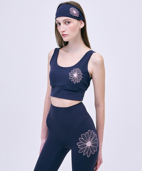 Mardi Mercredi（マルディメクルディ）の「BEURRE ULTIMATE COMFORT wide headband theflower（ヘアバンド・レディース・ネイビー/ブラック×ピンク・FREE）」の6枚目の写真