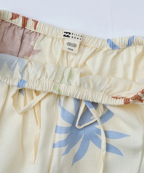 BILLABONG(ビラボン)の「BILLABONG レディース 【CRYSTAL TIDES】 SUN SYMBOL PANT ロングパンツ 【2025年春夏モデル】/ビラボンセットアップ対応ウエストゴム総柄ロングパンツ(その他パンツ・レディース・マルチ・SMALL)」の5枚目の写真