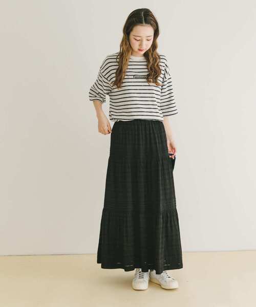 ITEMS URBANRESEARCH（アイテムズ アーバンリサーチ）の「コットンティアードスカート（スカート・レディース・ブラック/ホワイト・FREE）」の5枚目の写真