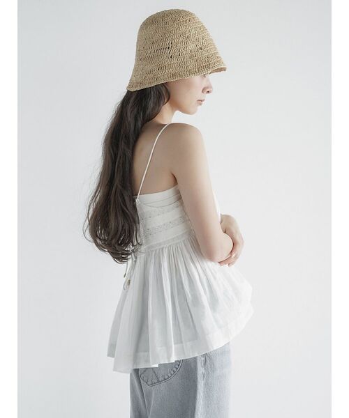 FIKA.(フィーカ)の「Lace switched cami tunic(キャミソール・レディース・ブラック/オフホワイト・MEDIUM)」の5枚目の写真