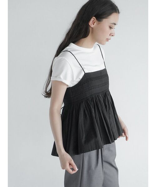 FIKA.(フィーカ)の「Lace switched cami tunic(キャミソール・レディース・ブラック/オフホワイト・MEDIUM)」の13枚目の写真