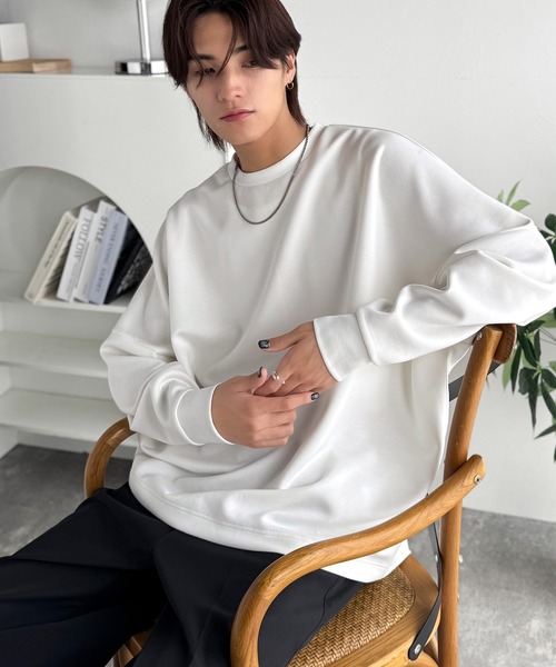 Classical Origin(クラシカルオリジン)の「【Classical Origin】「大人シンプル。」ドルマンスリーブダンボール素材ビックTEE(長袖)/Dolman Cardboard Big Tee(スウェット・メンズ・ブラック/杢グレー/オフホワイト・LARGE/MEDIUM/X-LARGE/SMALL)」の11枚目の写真