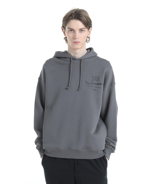 Y-3(ワイスリー)の「Y-3 GRAPHIC FT HOODIE(パーカー・メンズ・グレー・SMALL/MEDIUM/LARGE/X-LARGE/X-SMALL/XX-LARGE)」の2枚目の写真