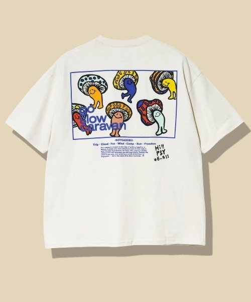 go slow caravan（ゴースローキャラバン）の「USA/C スクエアLOGO バックプリント ゆったり TEE（Tシャツ/カットソー・メンズ・バイオレット/アイボリー/ブラック/ラベンダー/グリーン・MEDIUM/LARGE/X-LARGE）」の2枚目の写真