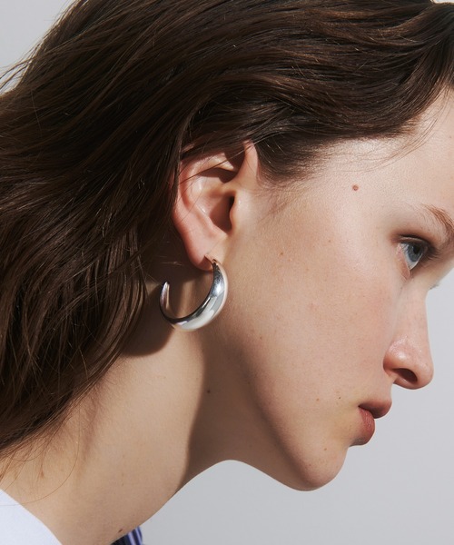 quip queint(クイップクエイント)の「【quip queint】chunky hoop pierce/チャンキー フープ ピアス QU204 ※(ピアス(両耳用)・レディース・シルバー・FREE)」の1枚目の写真