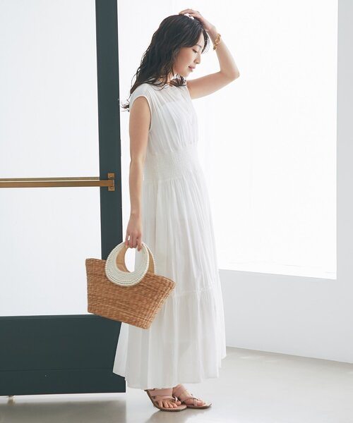 La boutique BonBon（ラブティックボンボン）の「【夏のお上品ワンピース】コットンボイルウエストシャーリングワンピース（ワンピース・レディース・サックスブルー/ホワイト/ネイビー・36/38）」の9枚目の写真