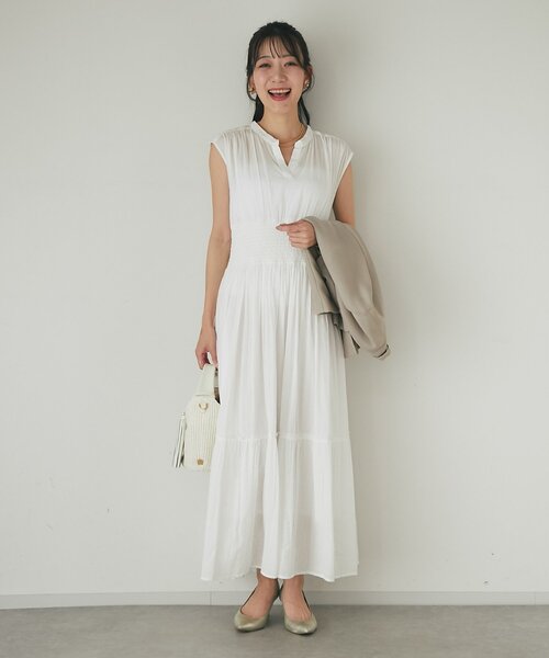 La boutique BonBon（ラブティックボンボン）の「【夏のお上品ワンピース】コットンボイルウエストシャーリングワンピース（ワンピース・レディース・サックスブルー/ホワイト/ネイビー・36/38）」の4枚目の写真