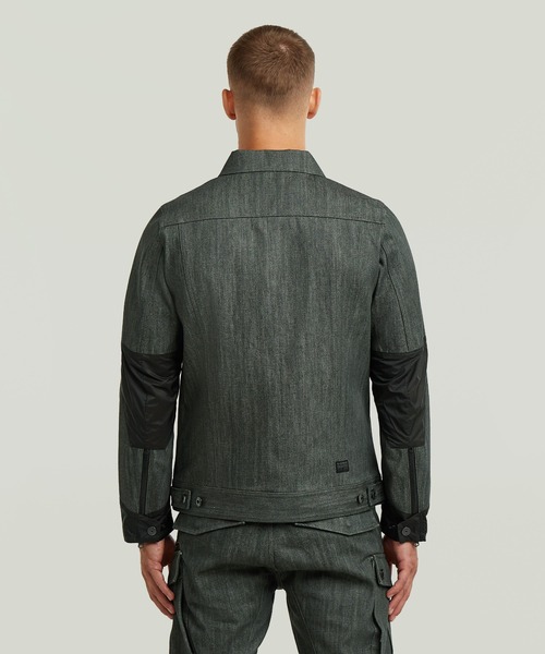 G-STAR（ジースター）の「VODAN PM 3D SLIM JACKET/ミリタリーディテール立体裁断スリムデニムジャケット/リジッドデニム（デニムジャケット・メンズ・ダークインディゴブルー・SMALL/MEDIUM/LARGE/X-LARGE/X-SMALL）」の2枚目の写真