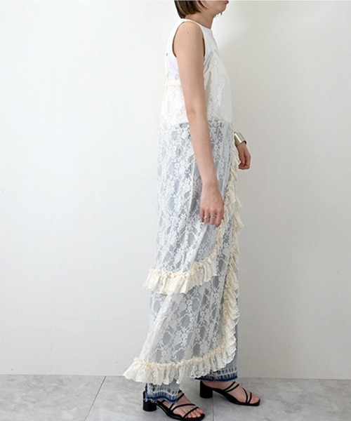 STYLEBLOCK（スタイルブロック）の「花柄レースフリルキャミワンピース（ワンピース・レディース・アイボリー/ブラック/レッド/ホワイト・M）」の7枚目の写真