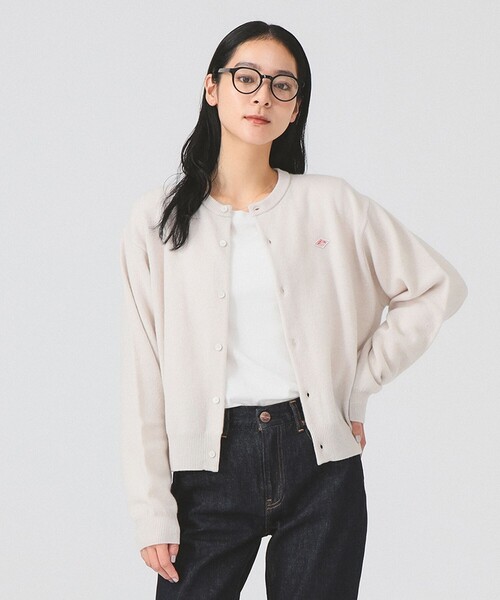 DANTON(ダントン)の「DANTON / LAMBS WOOL CREWNECK CARDIGAN(カーディガン/ボレロ・レディース・カーキ/オフホワイト/レッド/サックスブルー/ピンク・34)」の13枚目の写真