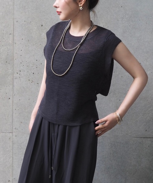 LAULEN(ローレン)の「irregular hem knit tops /イレギュラーヘムノースリニットトップス(ニット/セーター・レディース・チャコールグレー/ブラック/ネイビー/イエロー・FREE)」の8枚目の写真