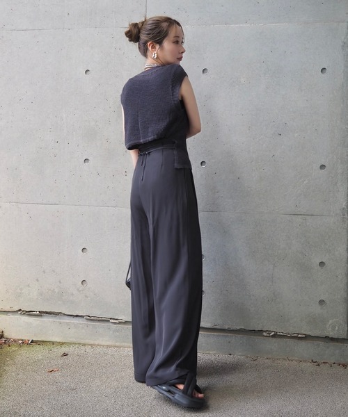 LAULEN(ローレン)の「irregular hem knit tops /イレギュラーヘムノースリニットトップス(ニット/セーター・レディース・チャコールグレー/ブラック/ネイビー/イエロー・FREE)」の9枚目の写真