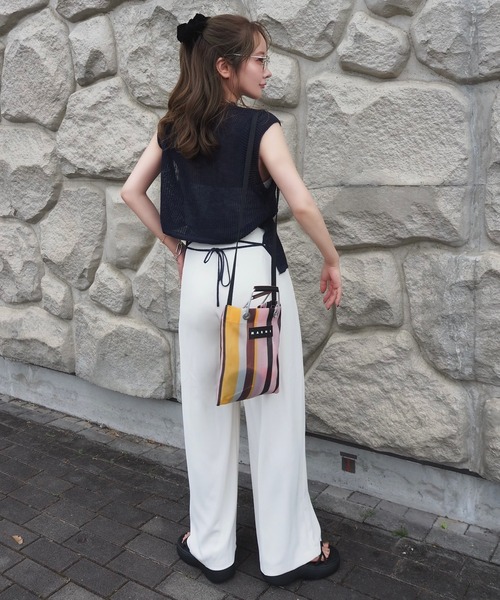 LAULEN(ローレン)の「irregular hem knit tops /イレギュラーヘムノースリニットトップス(ニット/セーター・レディース・チャコールグレー/ブラック/ネイビー/イエロー・FREE)」の12枚目の写真